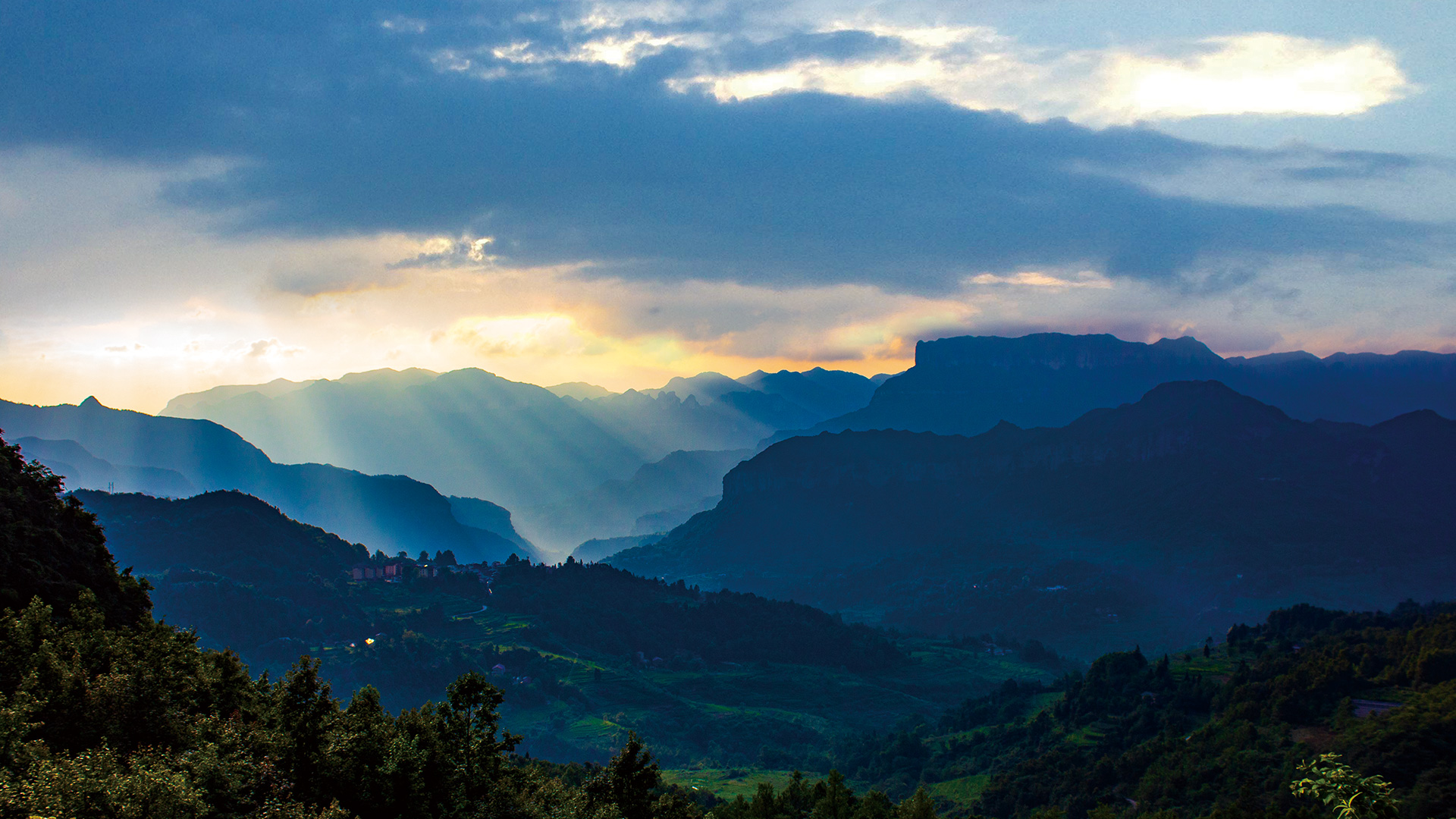 天地(dì)之始：世界自(zì)然遺産
